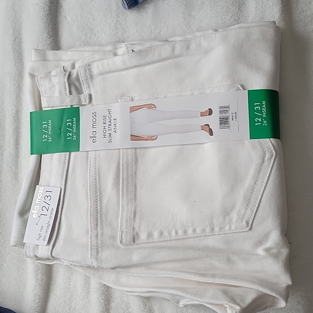 NWT Ella Moss High Rise Slim Straight Ankle Size 12 White